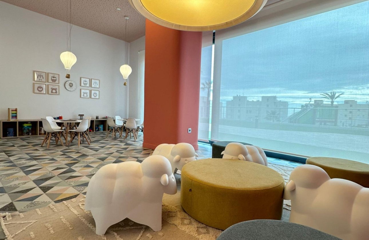 Használt ingatlanok - Apartman / lakás -
Benidorm - Benidorm Centro