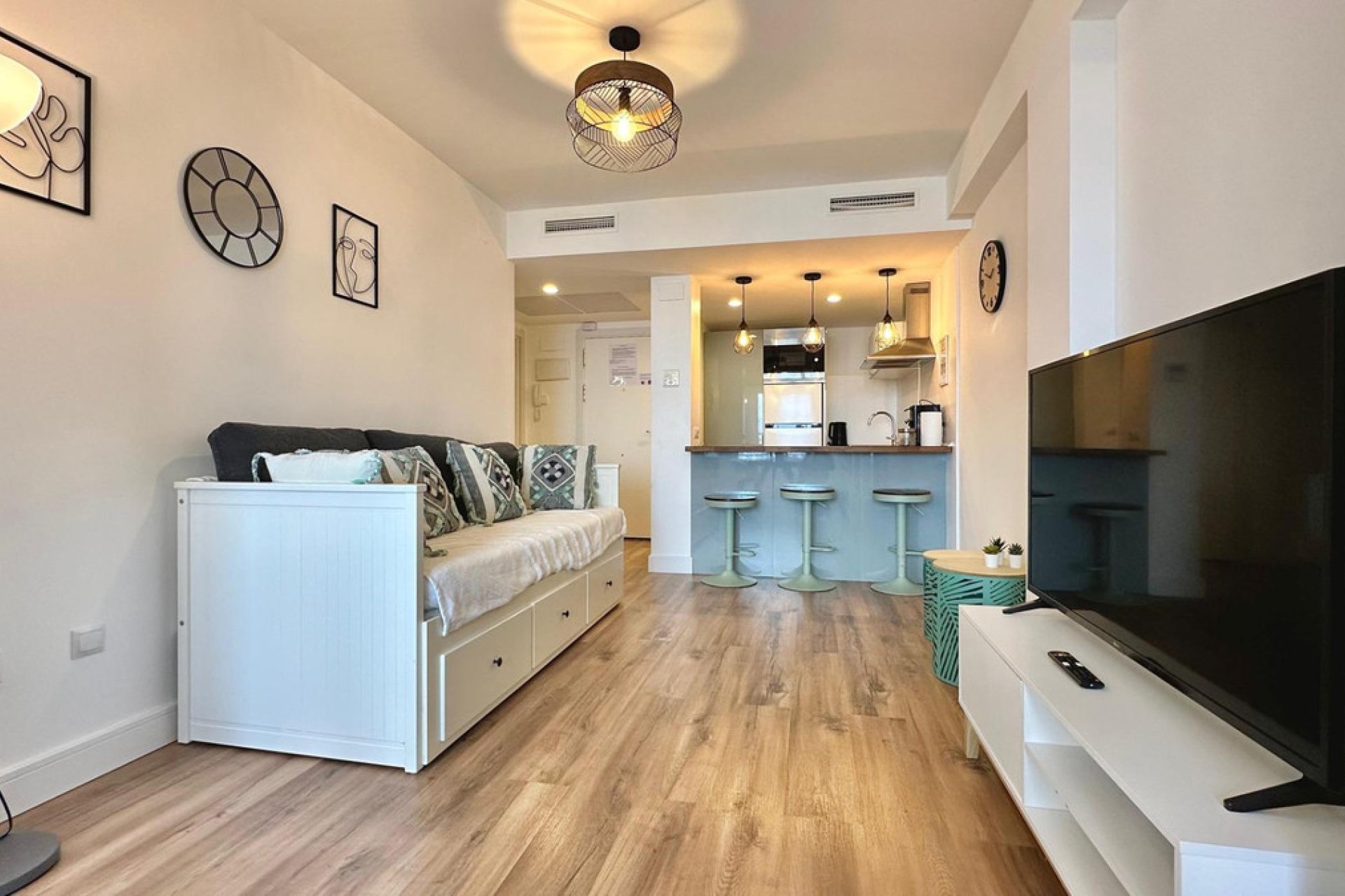 Használt ingatlanok - Apartman / lakás -
Benidorm - Benidorm Centro