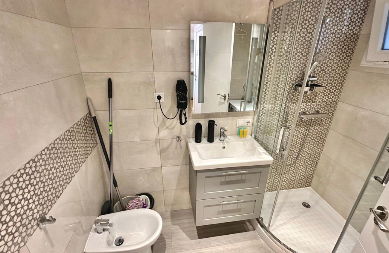 Használt ingatlanok - Apartman / lakás -
Benidorm - Benidorm Centro