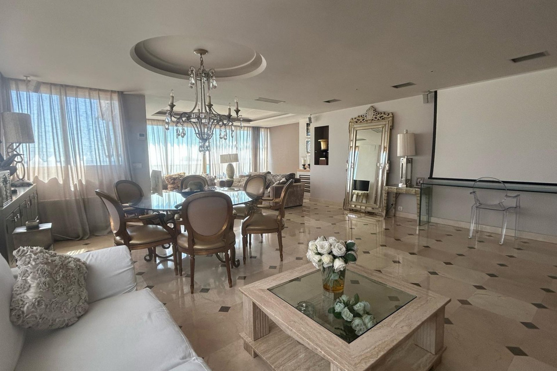 Használt ingatlanok - Apartman / lakás -
Benidorm - Benidorm Centro