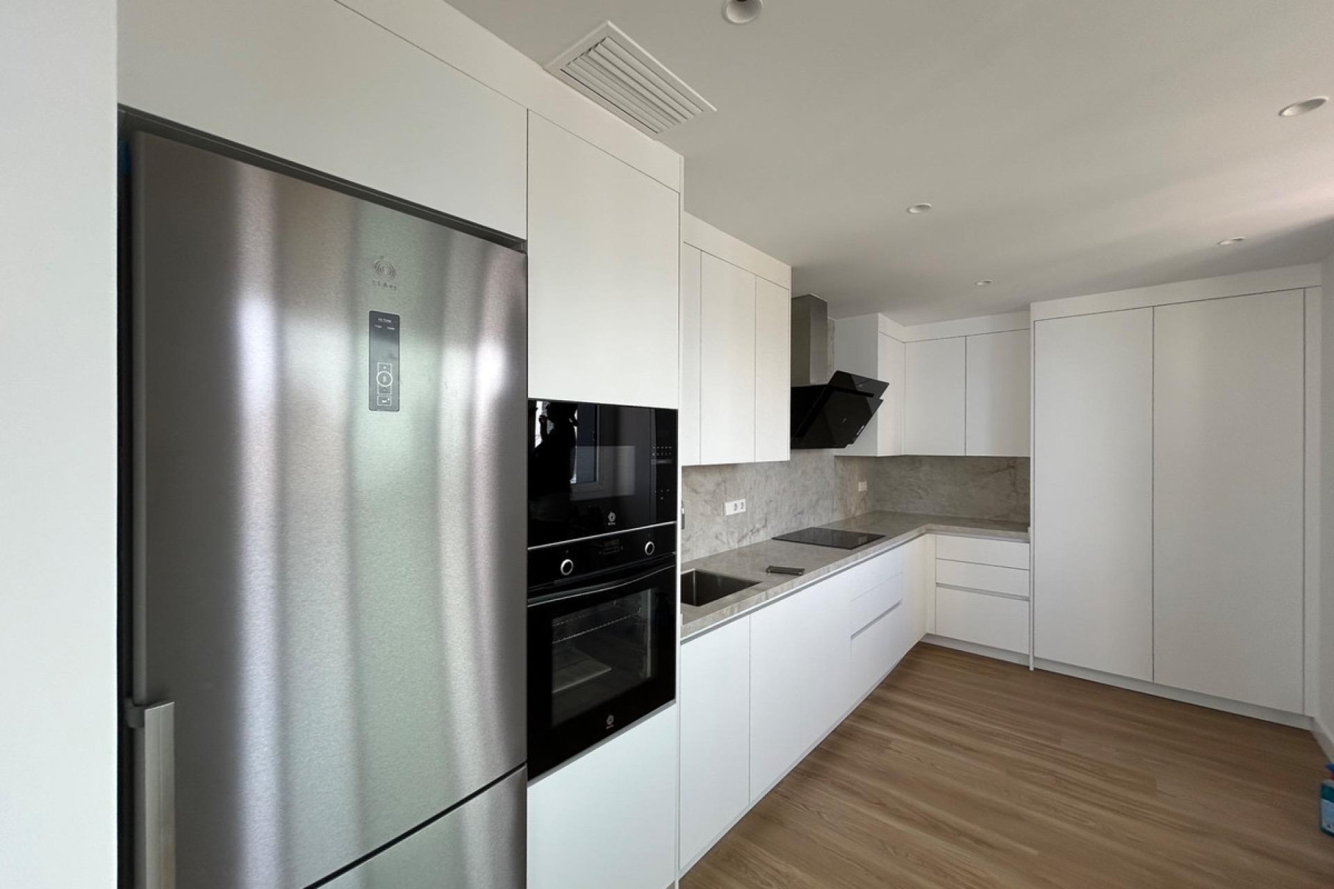 Használt ingatlanok - Apartman / lakás -
Benidorm - Benidorm Centro