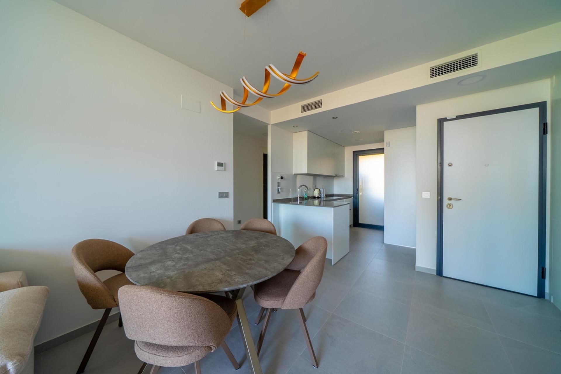 Használt ingatlanok - Apartman / lakás -
Benidorm - Benidorm Centro