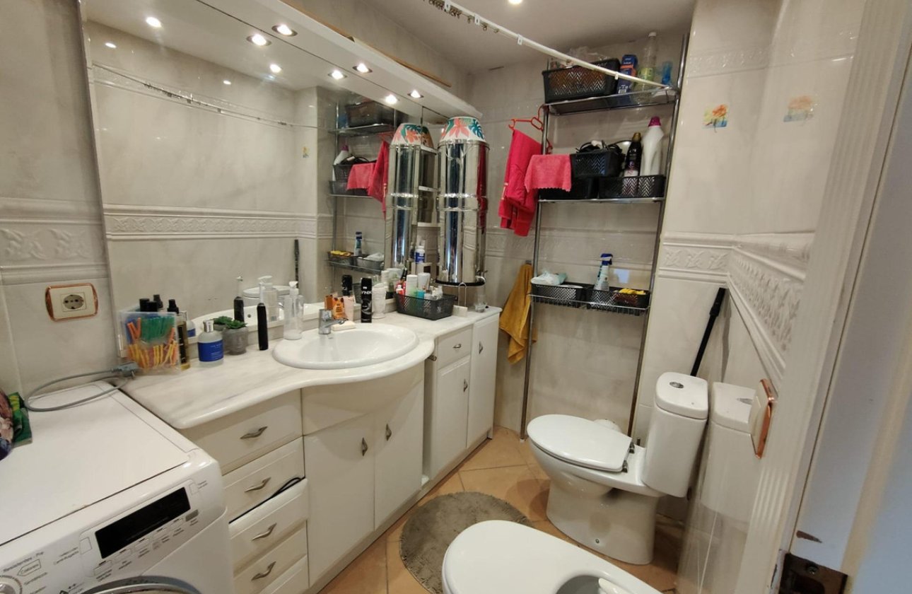 Használt ingatlanok - Apartman / lakás -
Benidorm - Benidorm Centro