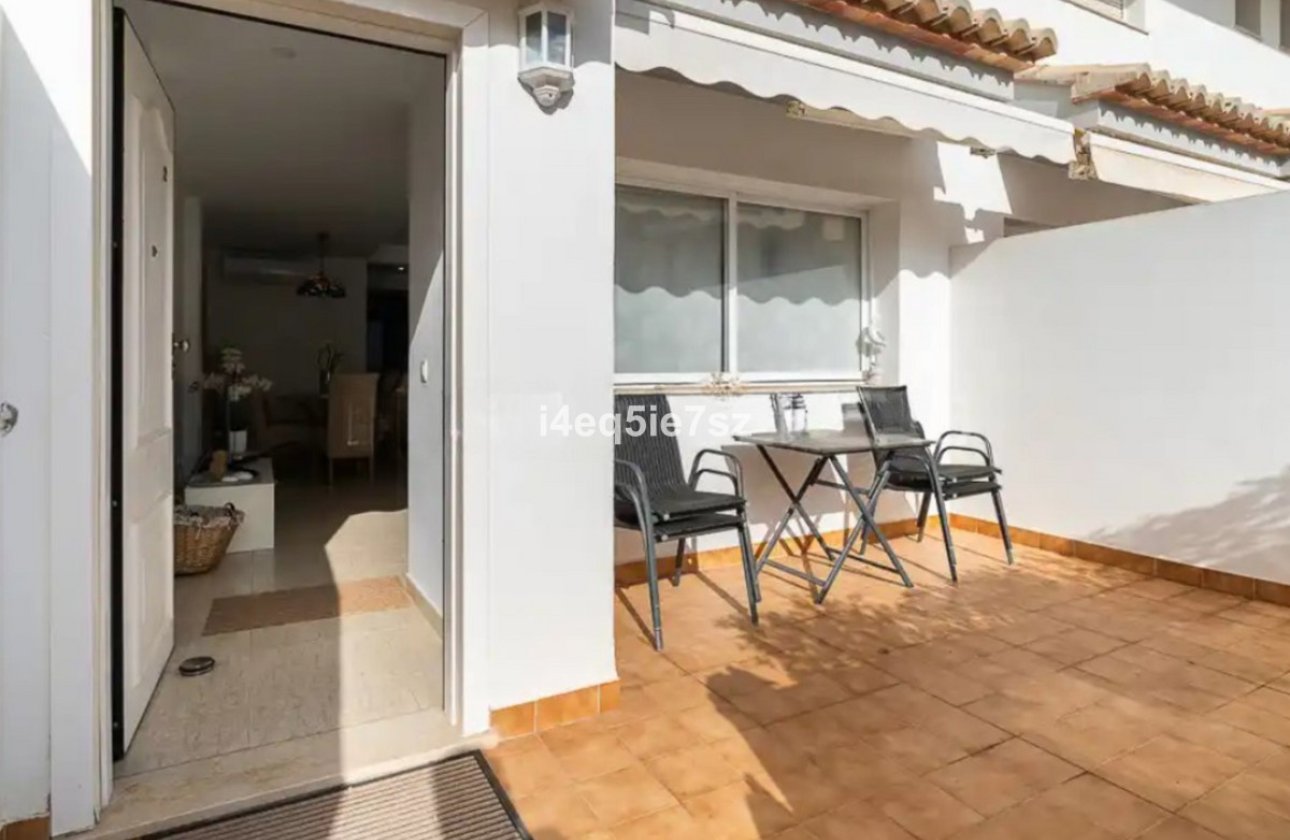 Használt ingatlanok - Apartman / lakás -
Jávea - Xàbia - Playa del Arenal