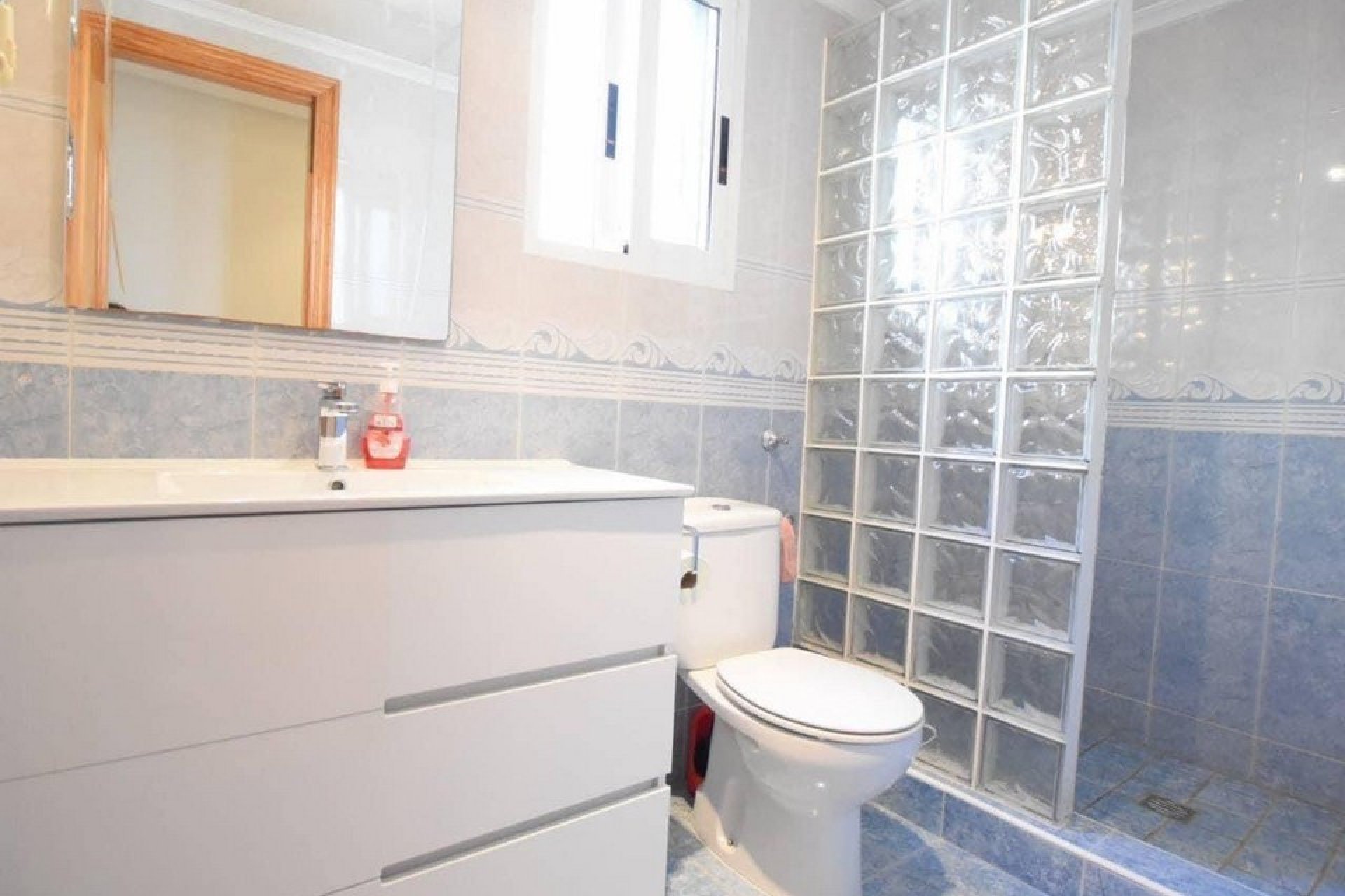 Használt ingatlanok - Apartman / lakás -
Los Montesinos - Los Montesinos Centro