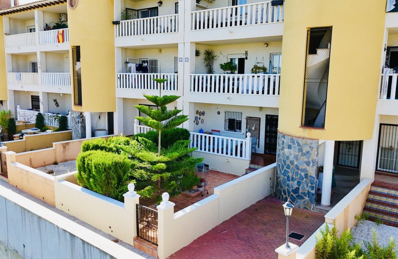Használt ingatlanok - Apartman / lakás -
Orihuela - Cabo Roig