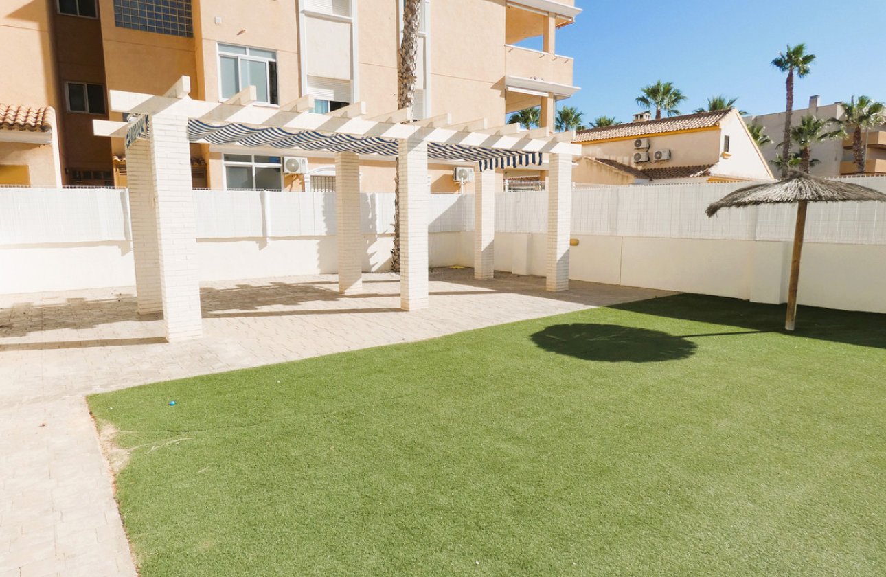 Használt ingatlanok - Apartman / lakás -
Orihuela - Cabo Roig