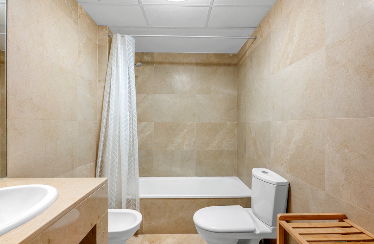 Használt ingatlanok - Apartman / lakás -
Orihuela - Campoamor