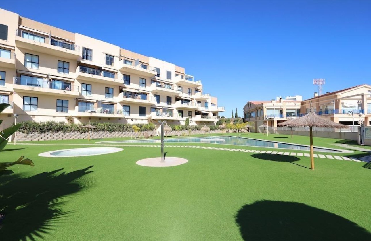 Használt ingatlanok - Apartman / lakás -
Orihuela Costa - La Zenia