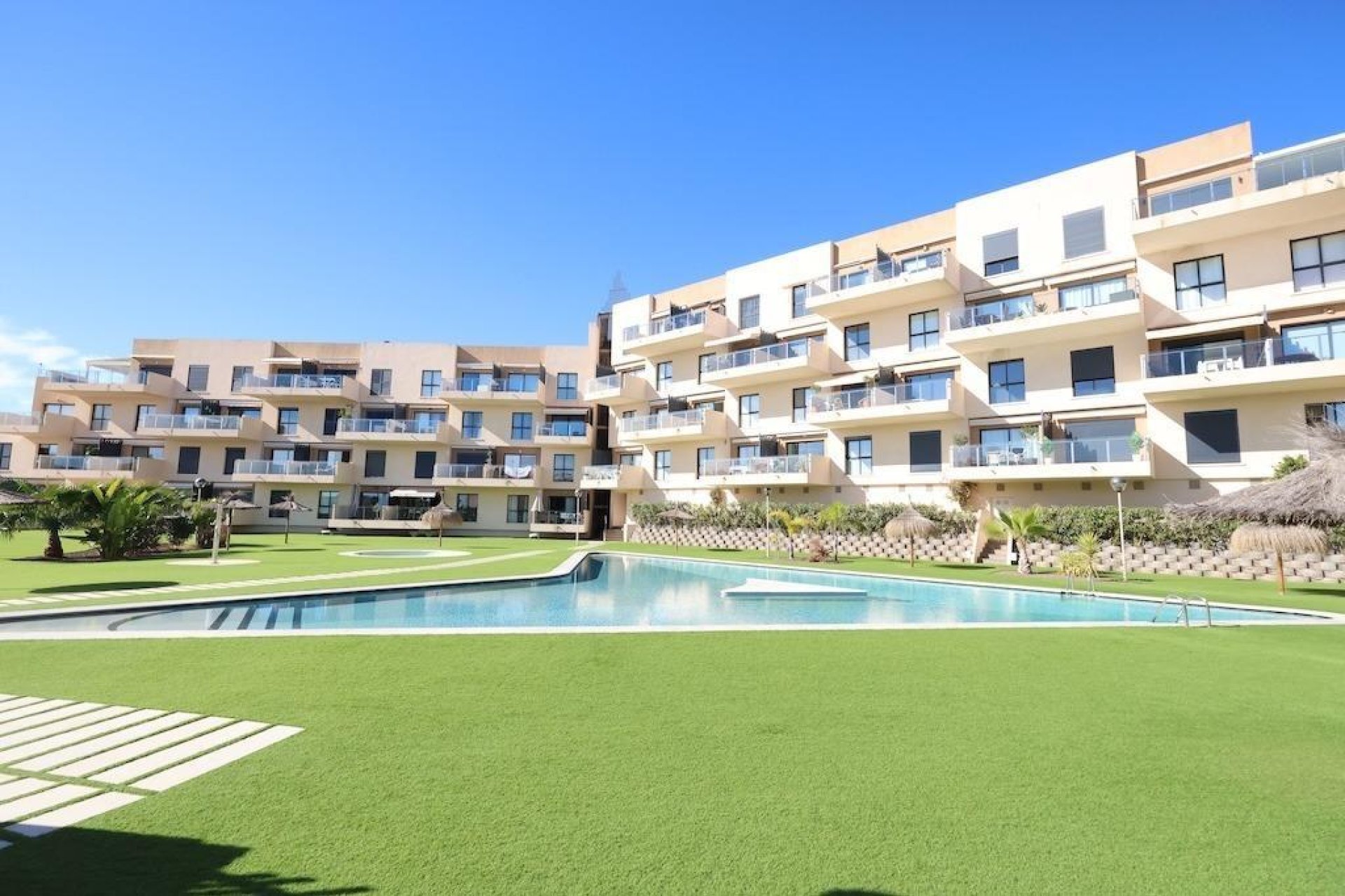 Használt ingatlanok - Apartman / lakás -
Orihuela Costa - La Zenia