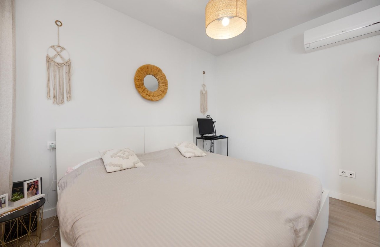 Használt ingatlanok - Apartman / lakás -
Orihuela-Costa - Las Filipinas