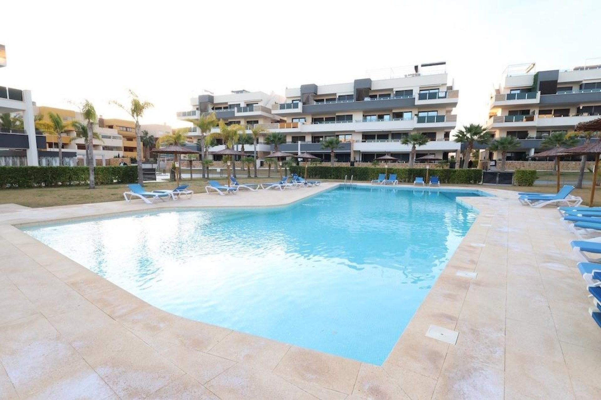Használt ingatlanok - Apartman / lakás -
Orihuela Costa - Punta Prima