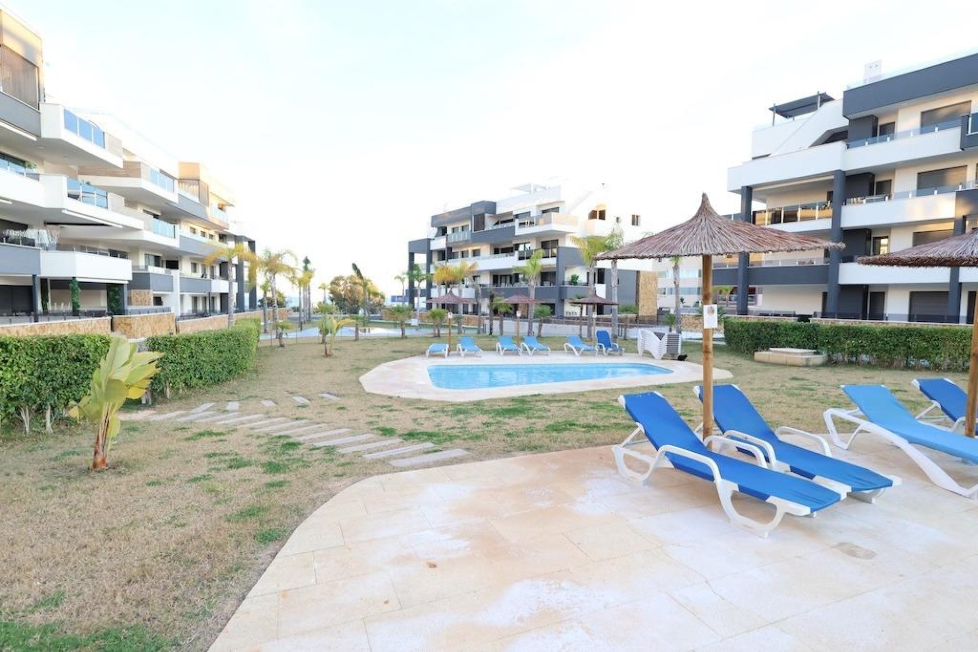 Használt ingatlanok - Apartman / lakás -
Orihuela Costa - Punta Prima