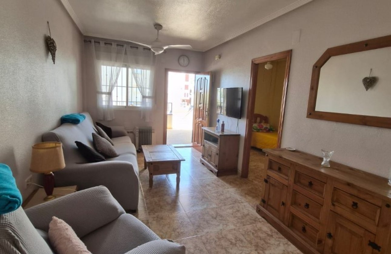 Használt ingatlanok - Apartman / lakás -
Orihuela Costa - Punta Prima