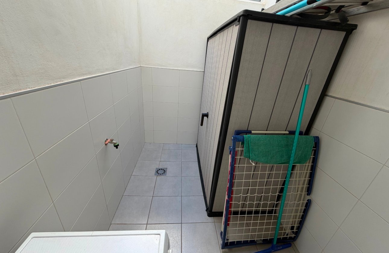 Használt ingatlanok - Apartman / lakás -
Orihuela - La Florida