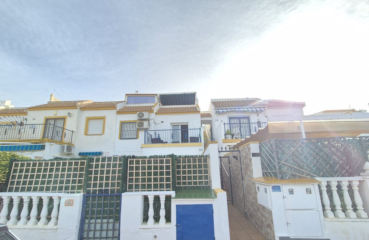 Használt ingatlanok - Apartman / lakás -
Orihuela - La Florida