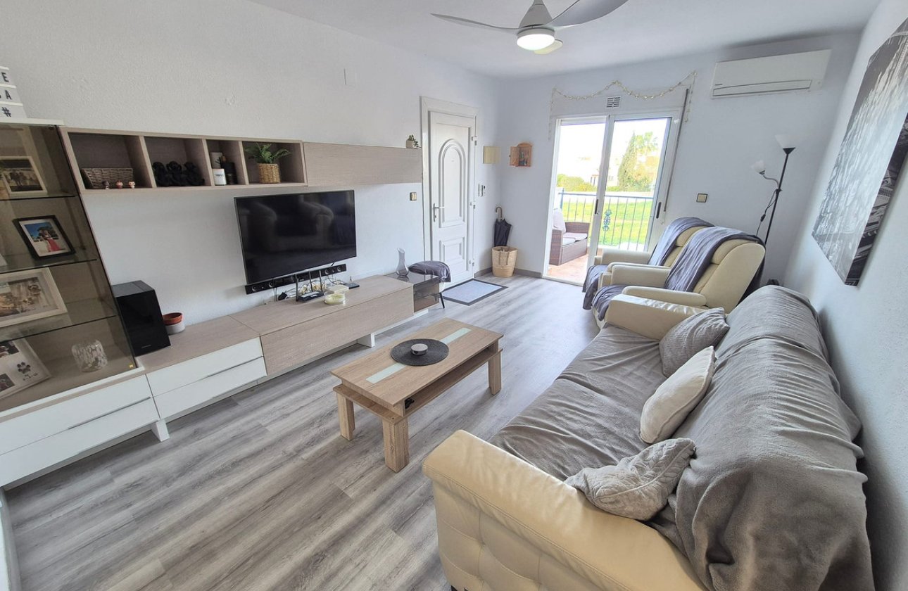 Használt ingatlanok - Apartman / lakás -
Orihuela - La Florida