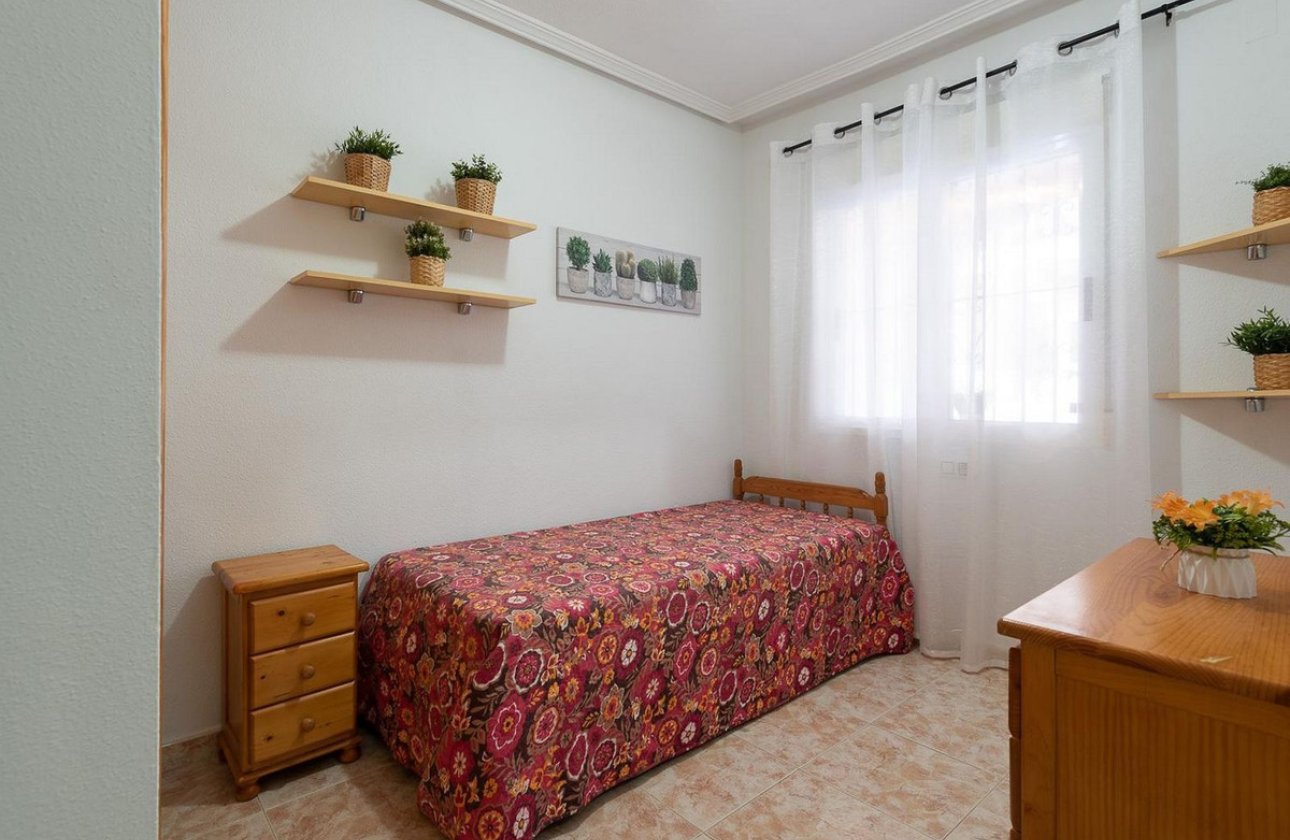 Használt ingatlanok - Apartman / lakás -
Orihuela - La Zenia