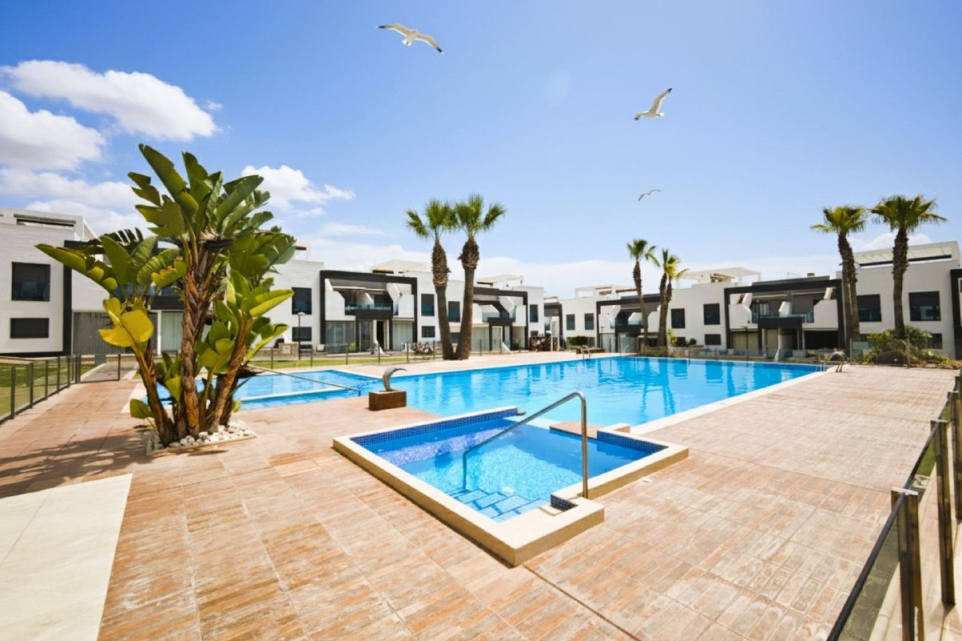 Használt ingatlanok - Apartman / lakás -
Orihuela - La Zenia