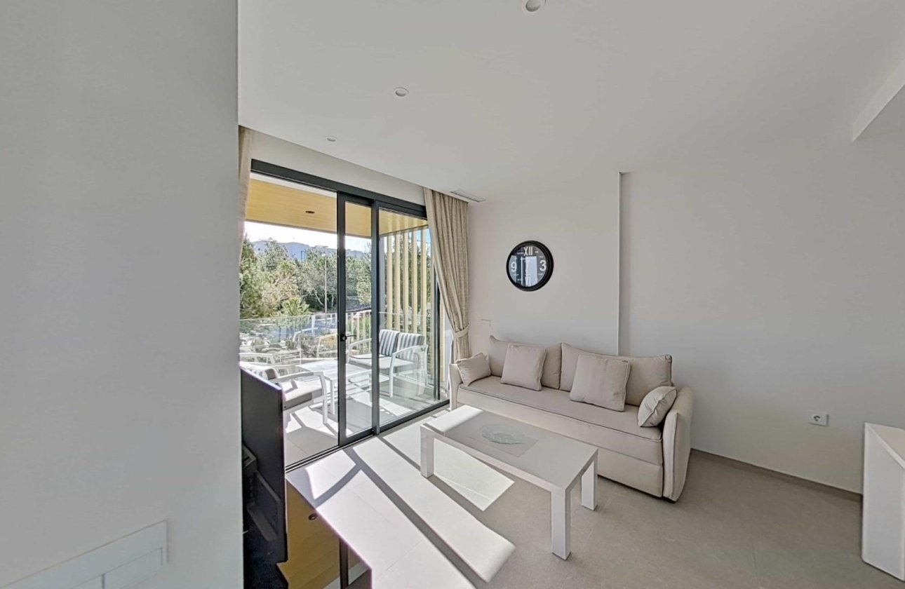 Használt ingatlanok - Apartman / lakás -
Orihuela - Las Colinas Golf