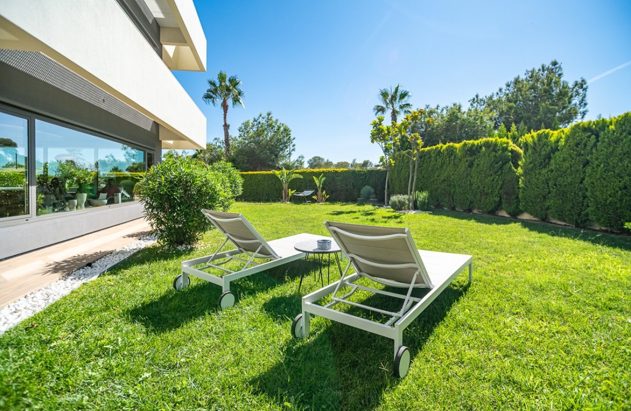 Használt ingatlanok - Apartman / lakás -
Orihuela - Las Colinas Golf