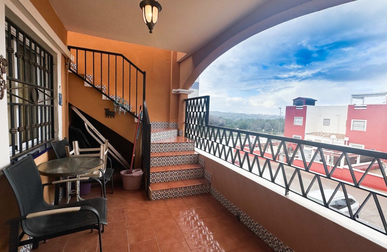 Használt ingatlanok - Apartman / lakás -
Orihuela - Los Altos