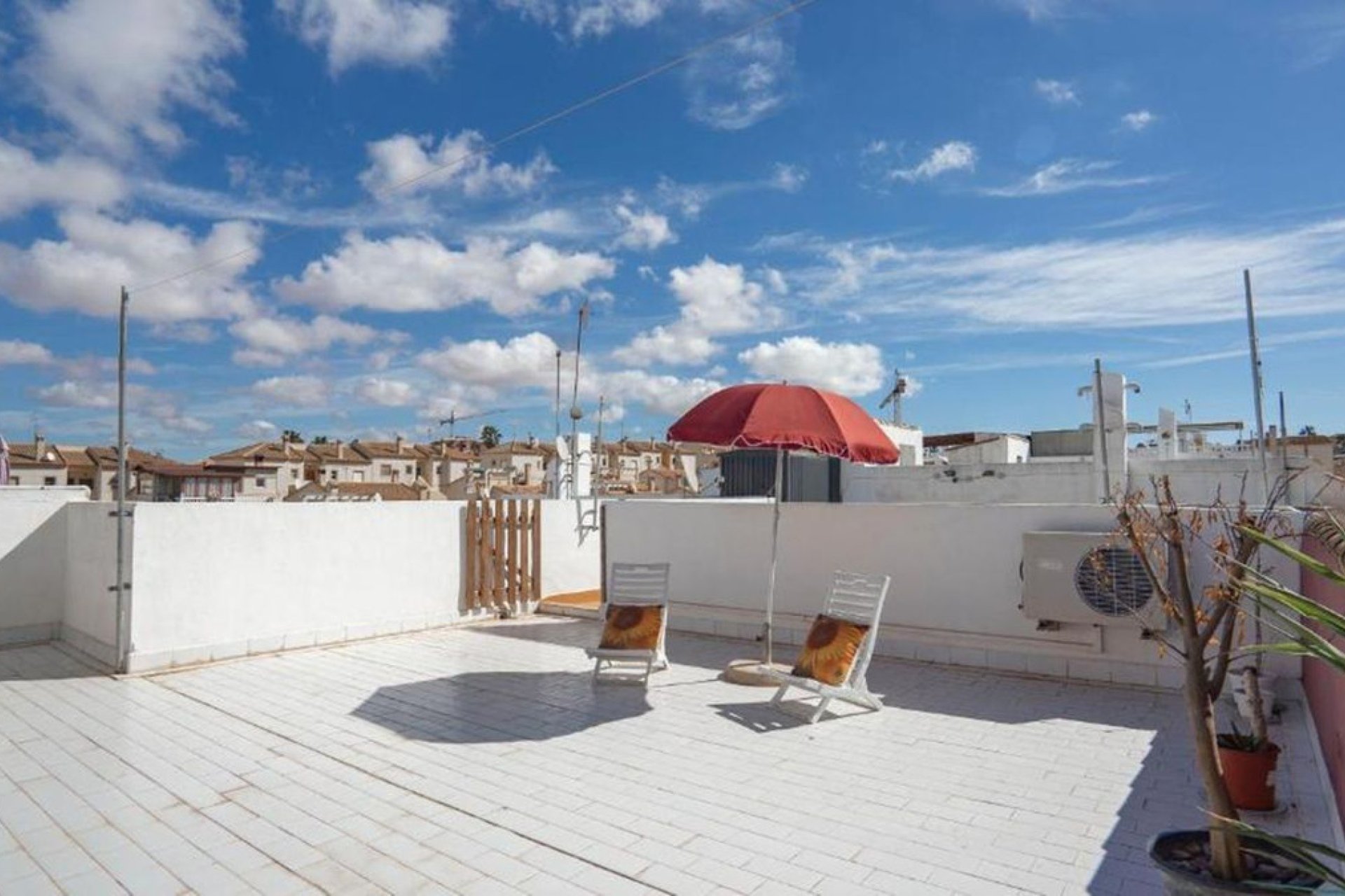 Használt ingatlanok - Apartman / lakás -
Orihuela - Los Altos