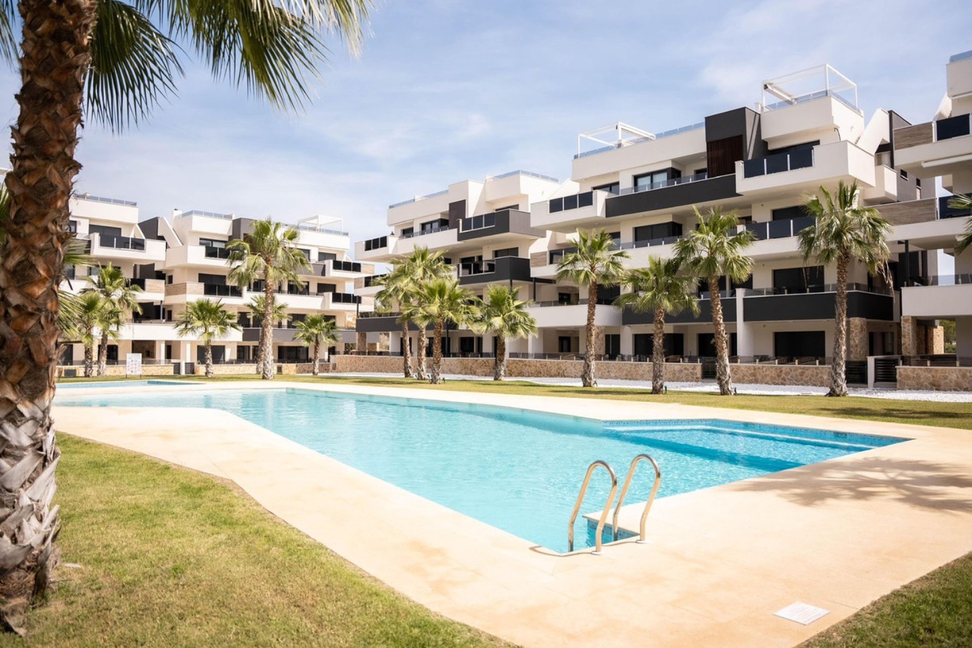 Használt ingatlanok - Apartman / lakás -
Orihuela - Los Altos