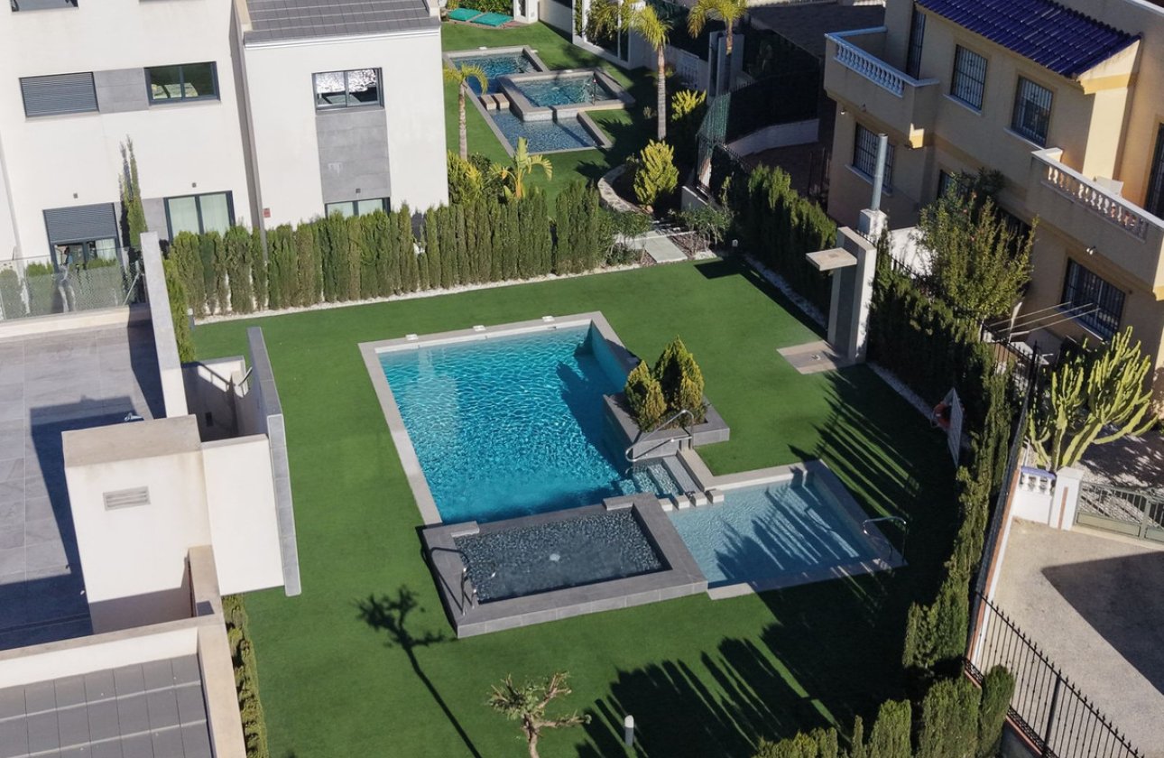 Használt ingatlanok - Apartman / lakás -
Orihuela - Los Balcones