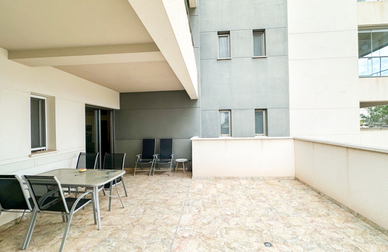 Használt ingatlanok - Apartman / lakás -
Orihuela - Los Dolses