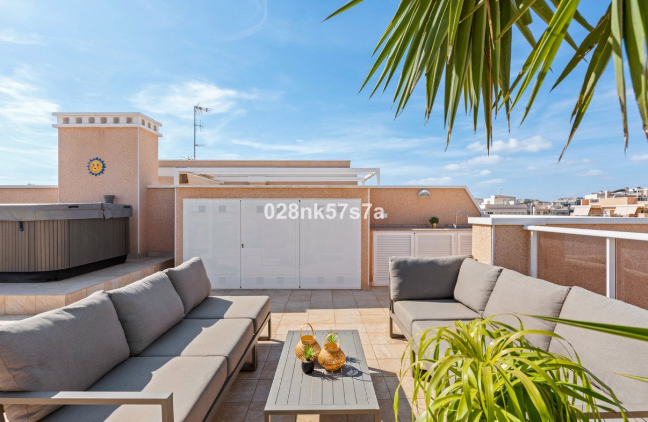 Használt ingatlanok - Apartman / lakás -
Orihuela - Los Dolses