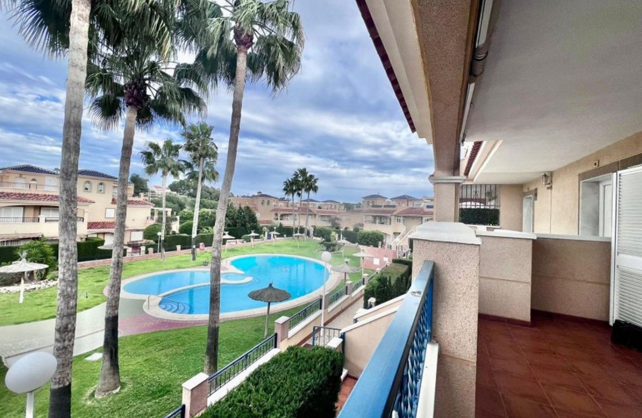 Használt ingatlanok - Apartman / lakás -
Orihuela - Mil Palmeras