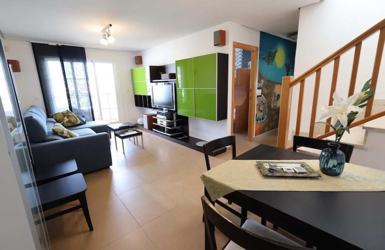 Használt ingatlanok - Apartman / lakás -
Orihuela - Mil Palmeras