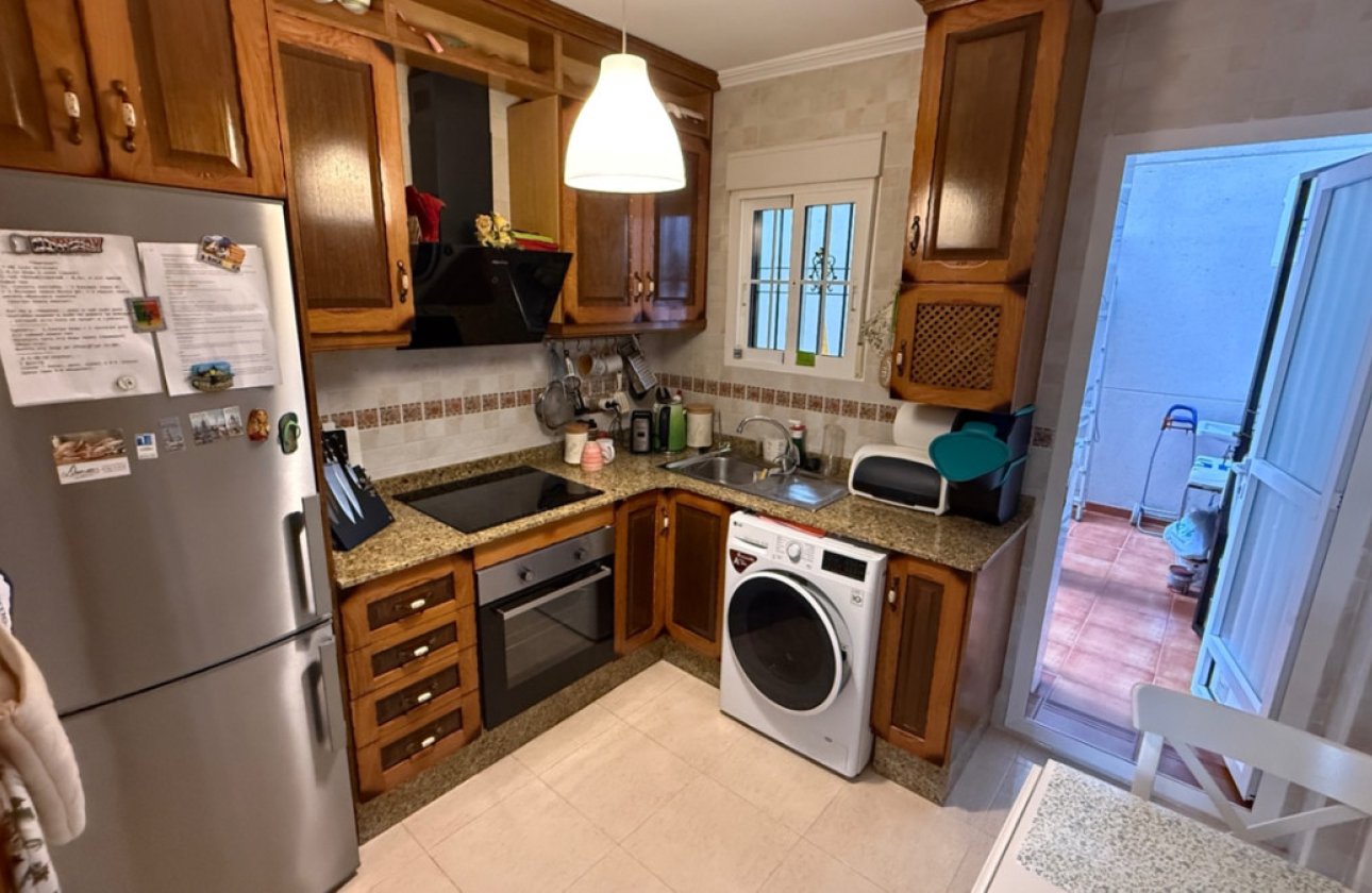 Használt ingatlanok - Apartman / lakás -
Orihuela - Orihuela Centro