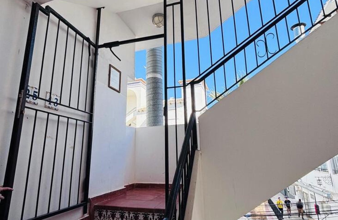 Használt ingatlanok - Apartman / lakás -
Orihuela - Orihuela Costa