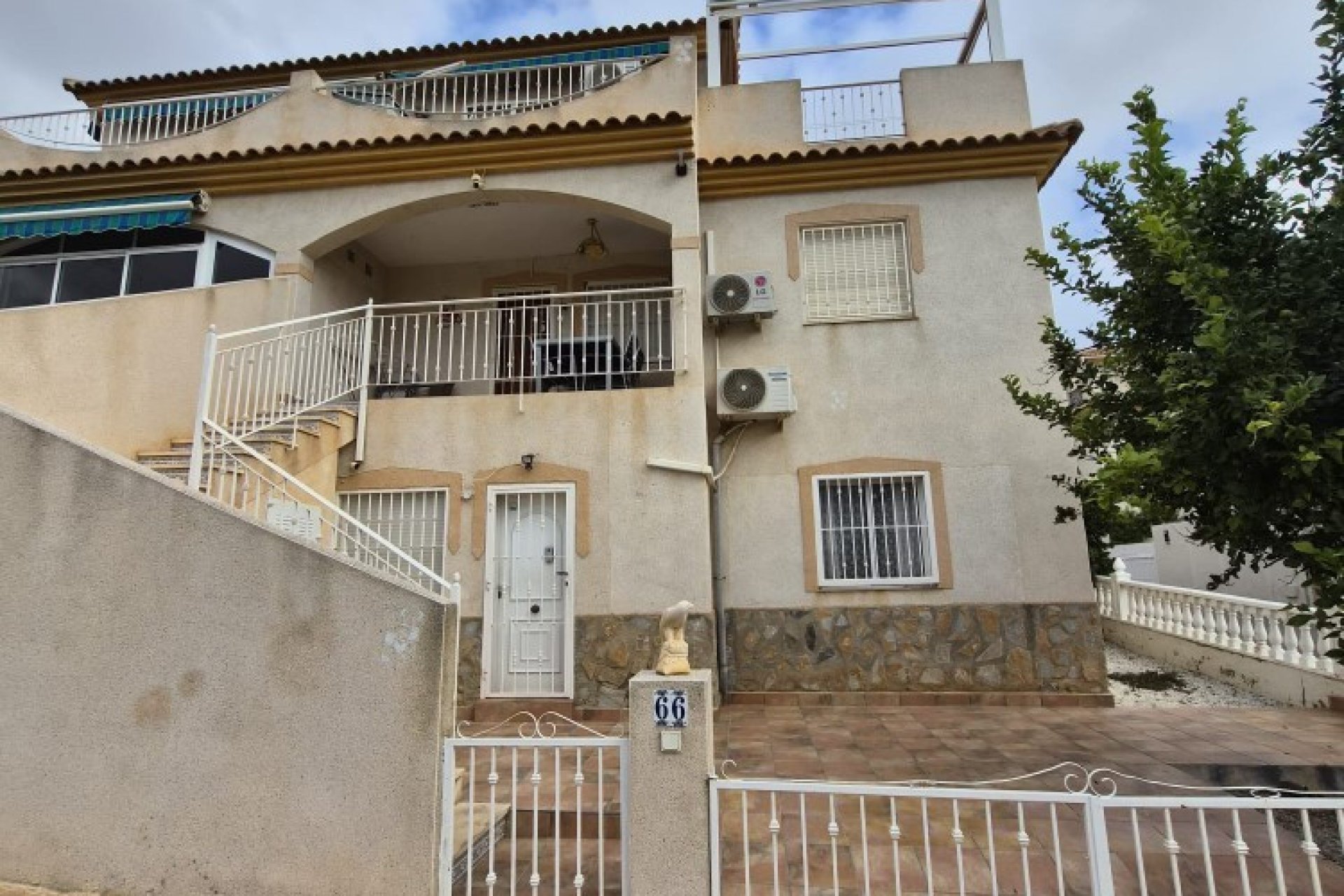 Használt ingatlanok - Apartman / lakás -
Orihuela - Playa Flamenca