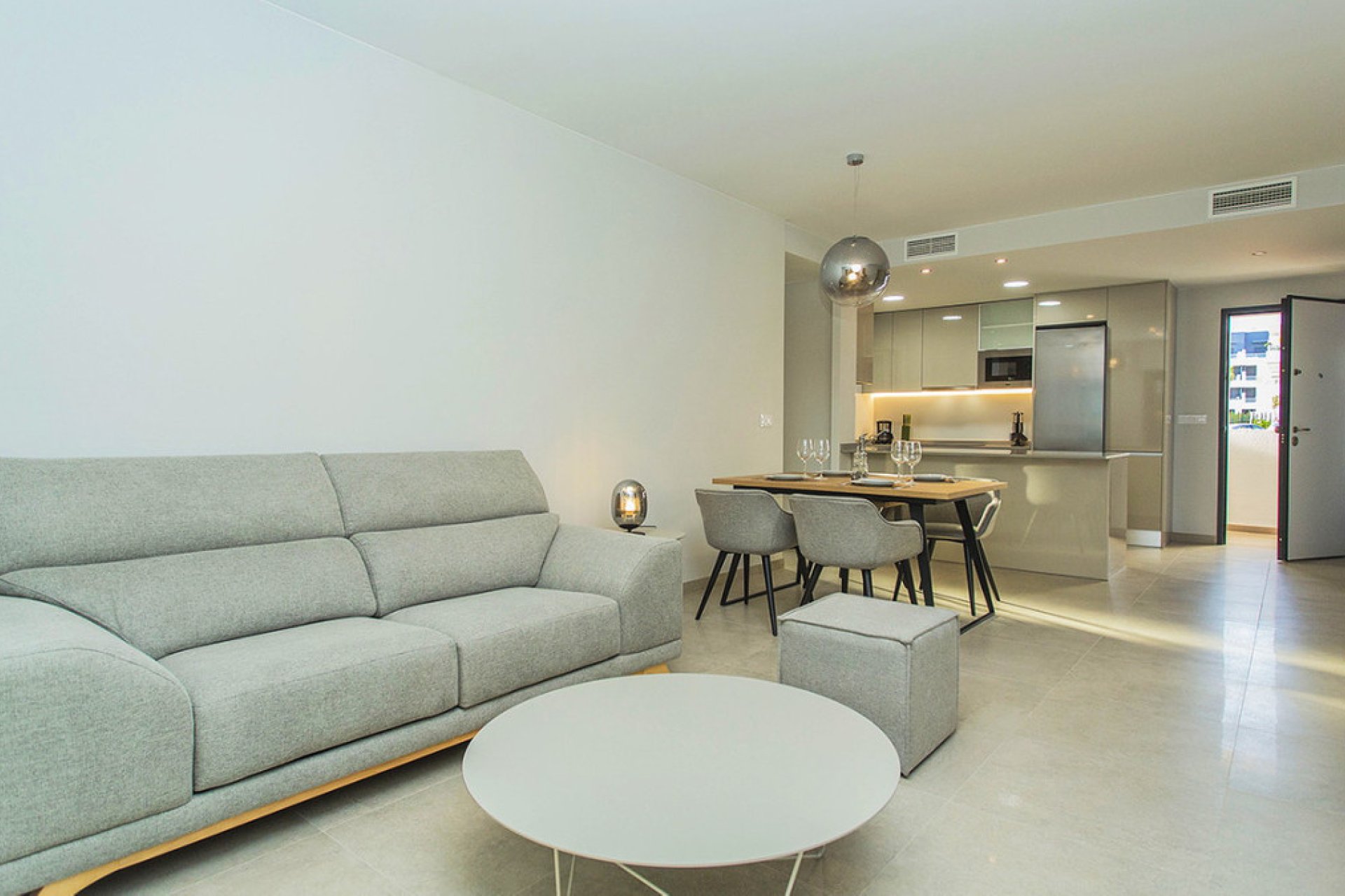 Használt ingatlanok - Apartman / lakás -
Orihuela - Playa Flamenca