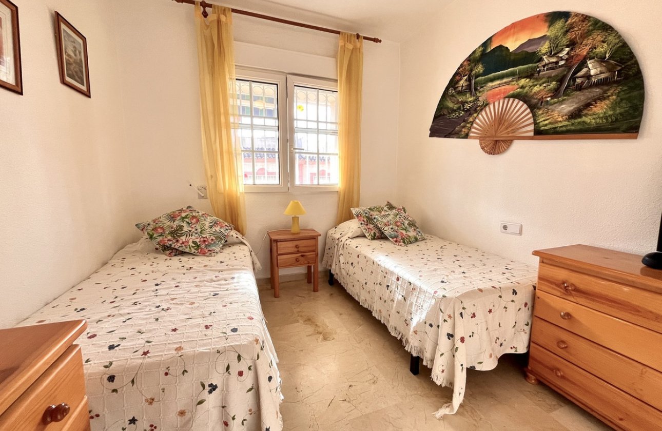 Használt ingatlanok - Apartman / lakás -
Orihuela - Playa Flamenca