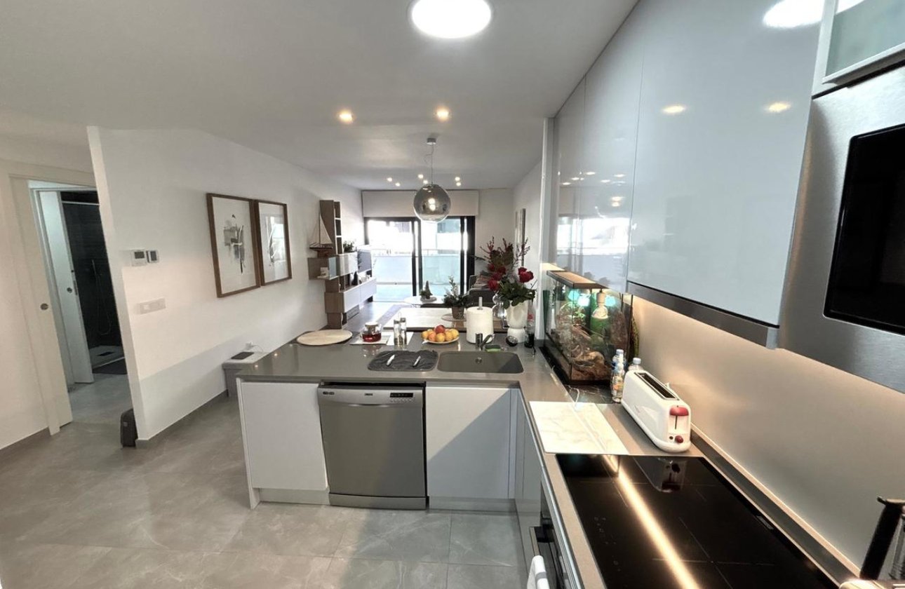 Használt ingatlanok - Apartman / lakás -
Orihuela - Playa Flamenca