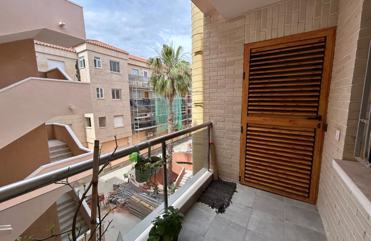 Használt ingatlanok - Apartman / lakás -
Orihuela - Playa Flamenca