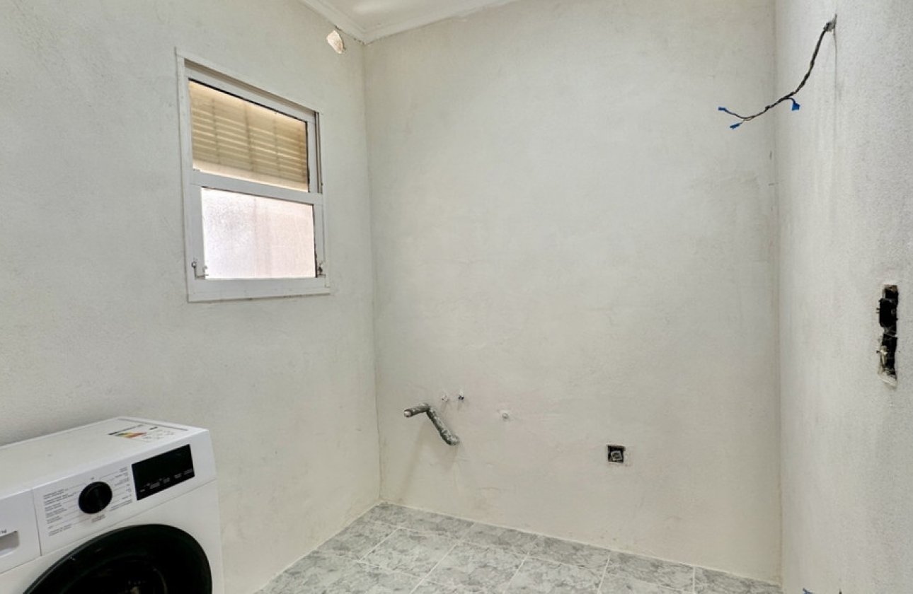 Használt ingatlanok - Apartman / lakás -
Orihuela - Playa Flamenca