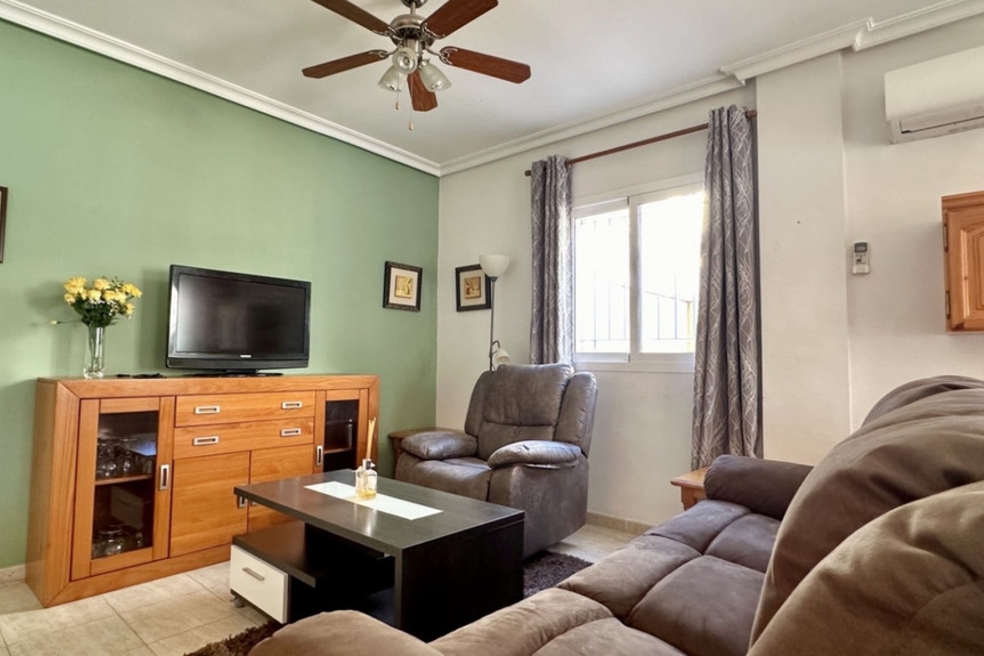 Használt ingatlanok - Apartman / lakás -
Orihuela - Playa Flamenca