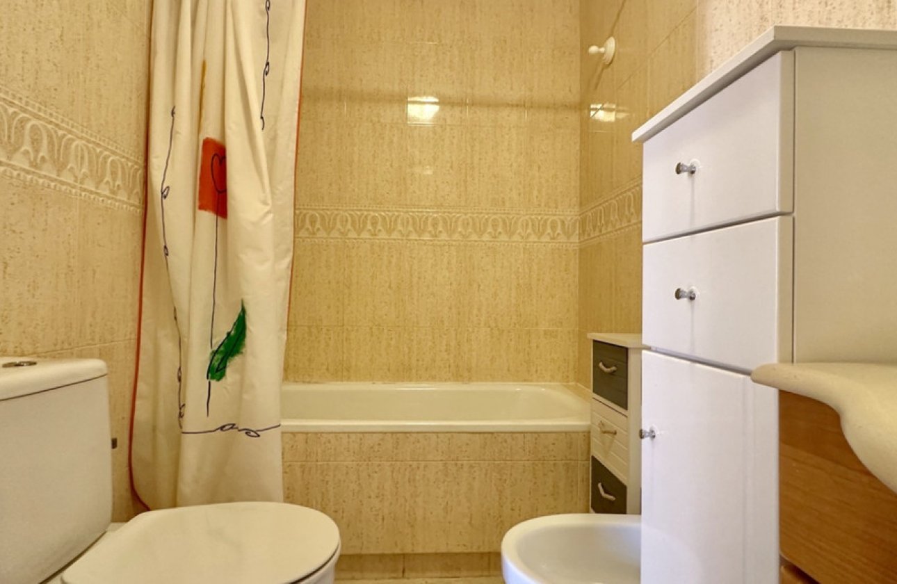 Használt ingatlanok - Apartman / lakás -
Orihuela - Playa Flamenca