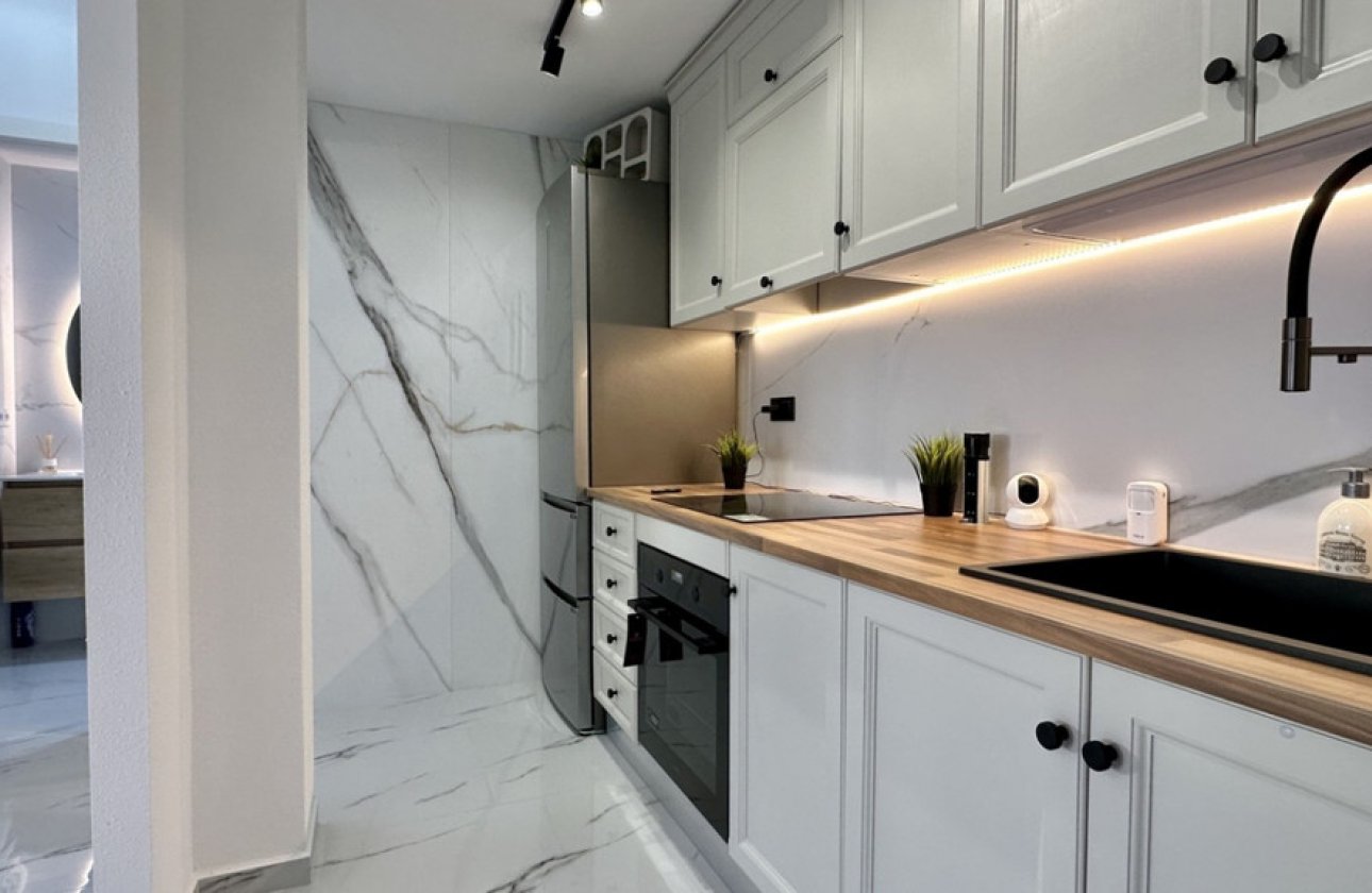 Használt ingatlanok - Apartman / lakás -
Orihuela - Playa Flamenca