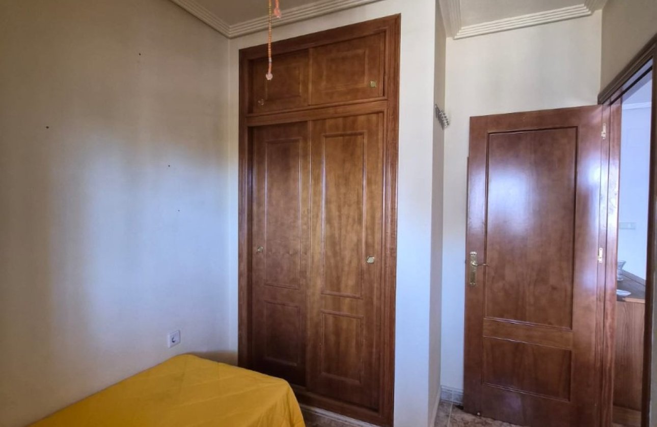 Használt ingatlanok - Apartman / lakás -
Orihuela - Punta Prima
