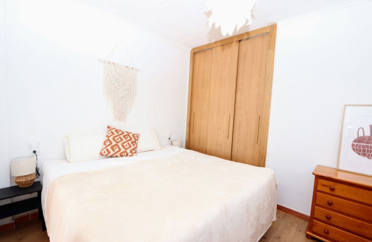 Használt ingatlanok - Apartman / lakás -
Orihuela - Punta Prima