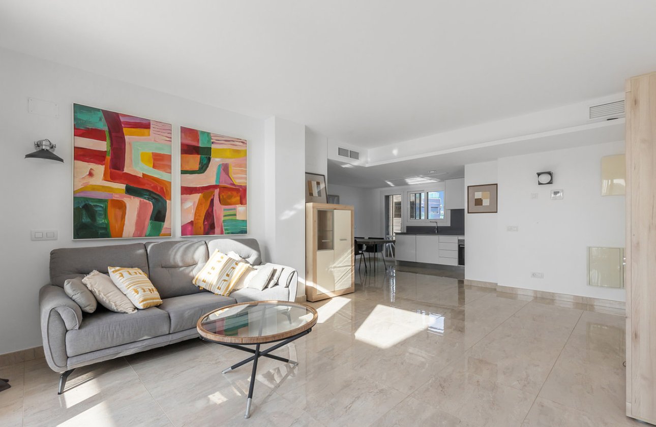 Használt ingatlanok - Apartman / lakás -
Orihuela - Punta Prima