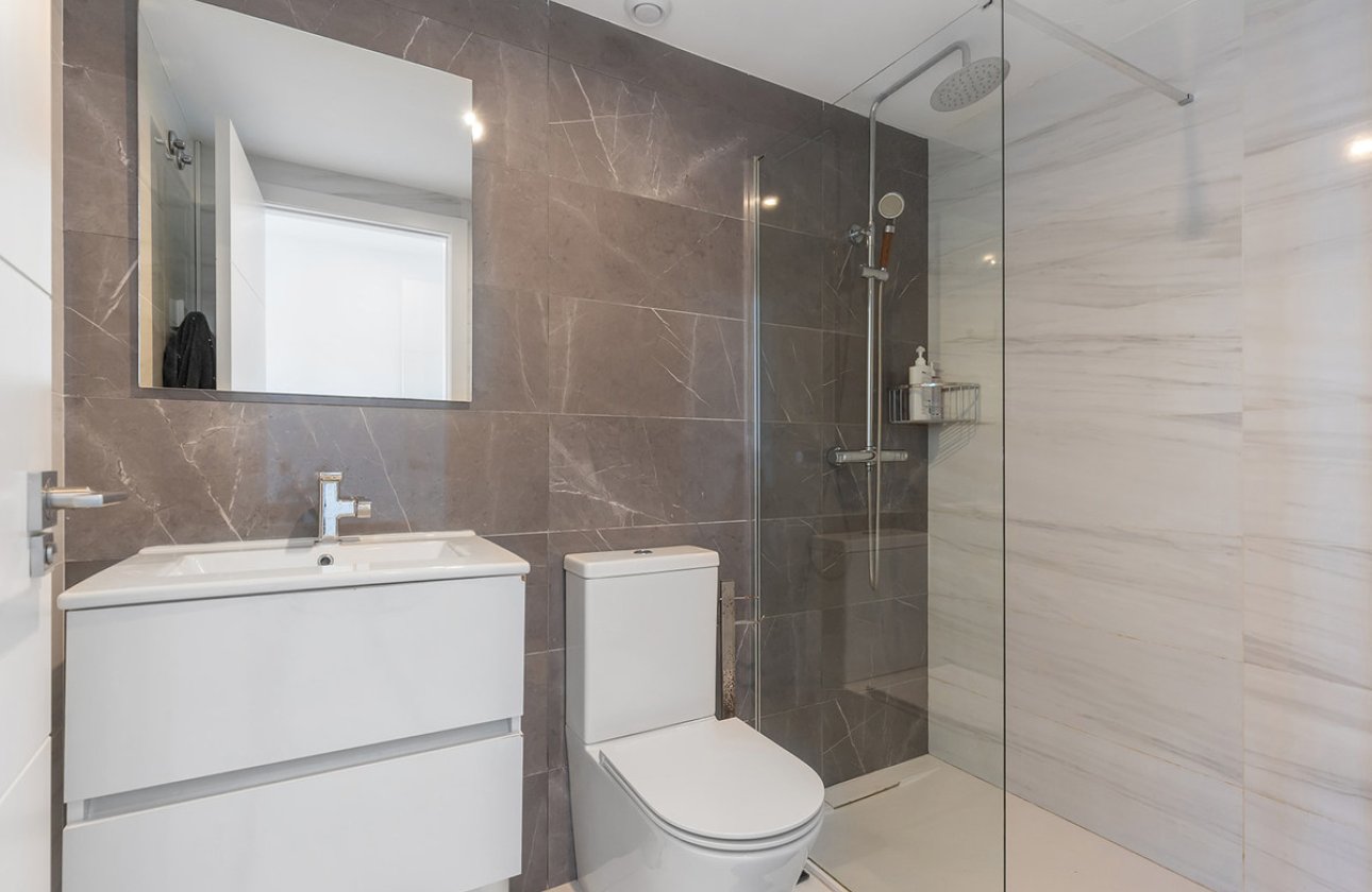 Használt ingatlanok - Apartman / lakás -
Orihuela - Punta Prima