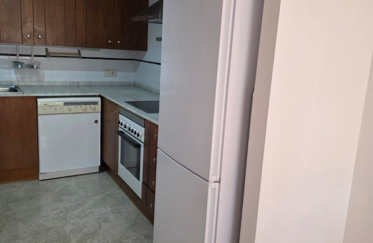 Használt ingatlanok - Apartman / lakás -
Orihuela - Punta Prima