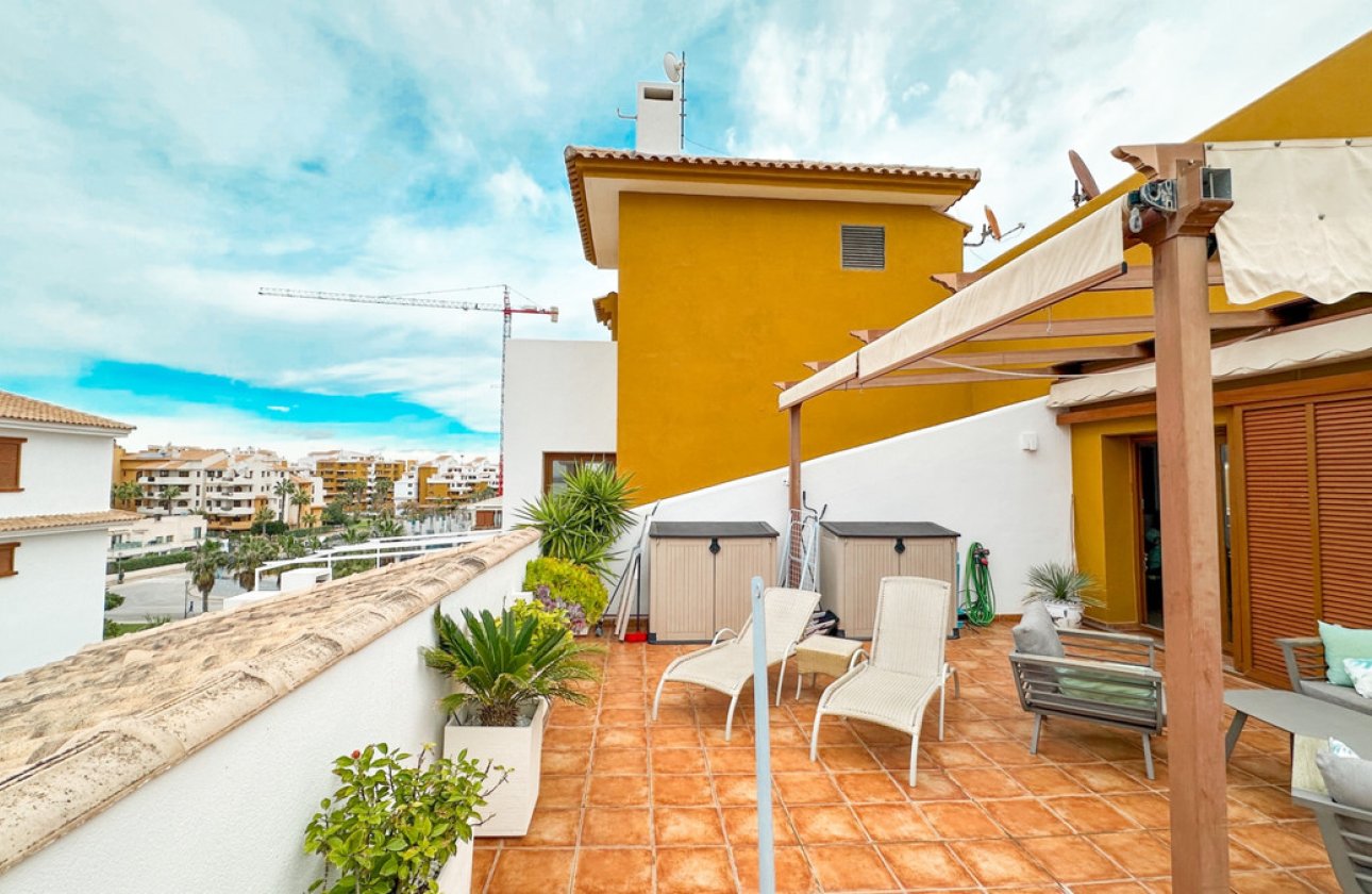 Használt ingatlanok - Apartman / lakás -
Orihuela - Punta Prima